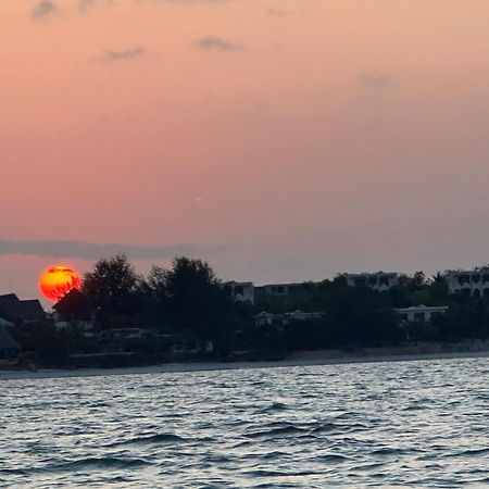Villa Serenity, Tanzania Unforgettable パジェ エクステリア 写真