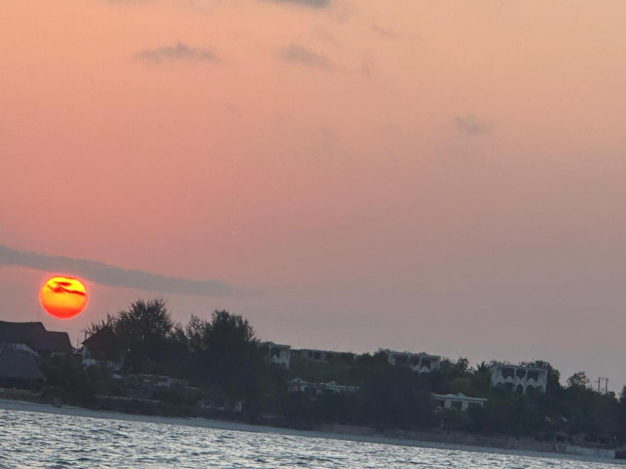 Villa Serenity, Tanzania Unforgettable パジェ エクステリア 写真